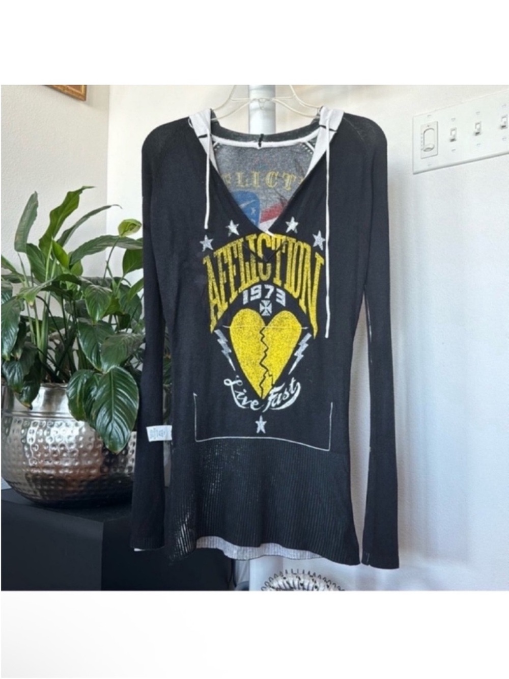 Affliction reversible Hooded Sweater Sz S Black Yellow V Neck